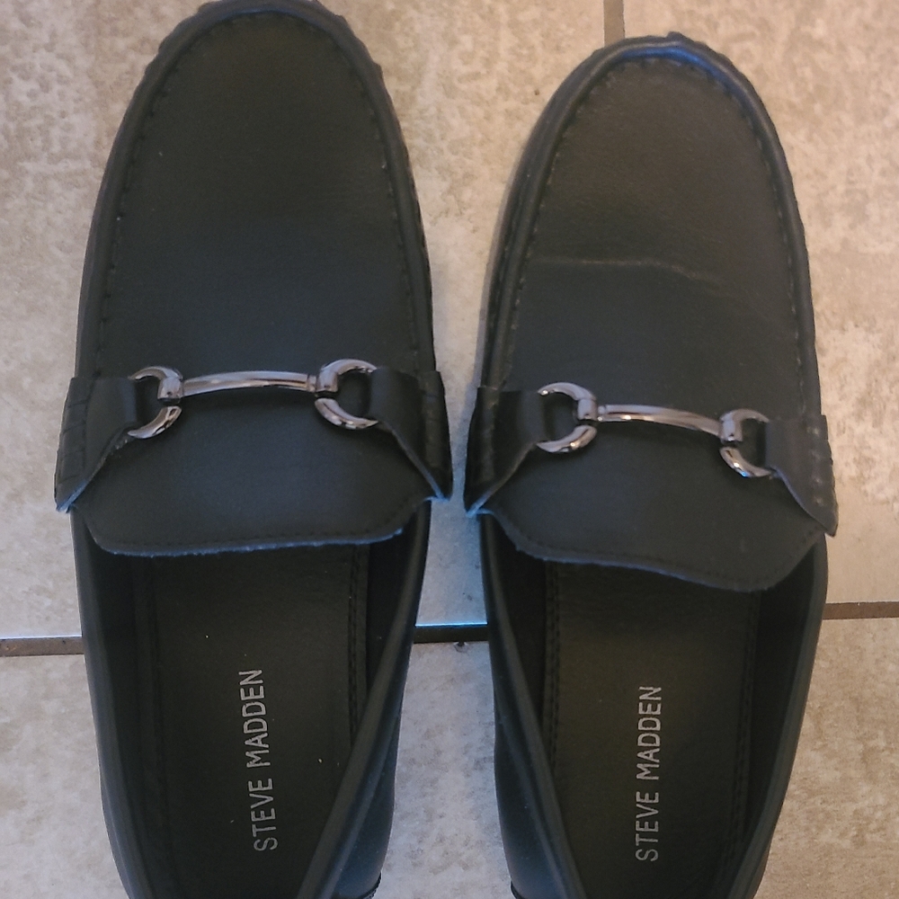 Steve Madden Shoe